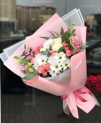 Букет цветов из: Розы, Лизиантусы и Хризантемы в Островской Костромской области